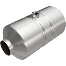 Load image into Gallery viewer, MagnaFlow Universal Catalytic Converter 2.25 W-O2 CA