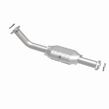Load image into Gallery viewer, MagnaFlow Direct Fit Catalytic Converter 04-06 Toyota Tundra 4.7L Passenger Side Front
