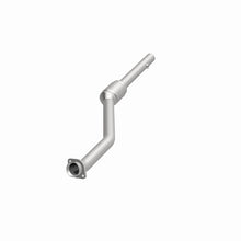 Load image into Gallery viewer, MagnaFlow Direct Fit Catalytic Converter 99-00 BMW 540i 4.4L DS Rear