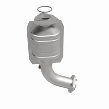Load image into Gallery viewer, MagnaFlow Direct Fit Catalytic Converter 2000 Chevy Tracker 1.6L