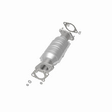 Load image into Gallery viewer, MagnaFlow Direct Fit Catalytic Converter 10-12 Forte 2.0L Fed Rear