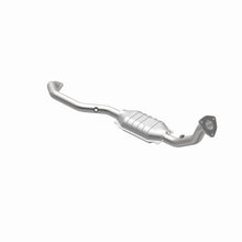 Load image into Gallery viewer, MagnaFlow Direct Fit Catalytic Converter 98-02 3.5L Isuzu Trooper PS