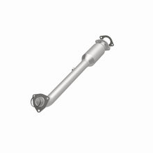 Load image into Gallery viewer, MagnaFlow Direct Fit Catalytic Converter 05-13 Nissan Frontier 2.5L