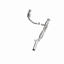 Load image into Gallery viewer, MagnaFlow Direct Fit Catalytic Converter 00-03 Dodge Dakota 4.7L 4WD (49 State)