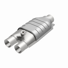 Load image into Gallery viewer, MagnaFlow Universal Catalytic Converter 3/2 Single / Dual with O2