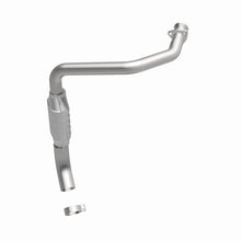Load image into Gallery viewer, MagnaFlow Direct Fit Catalytic Converter 99 GM Express Van DS 5.7L