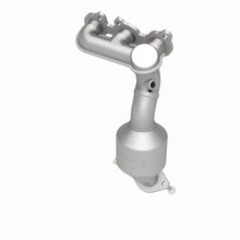 Load image into Gallery viewer, MagnaFlow Direct Fit Catalytic Converter 08-09 Toyota Highlander 3.3L
