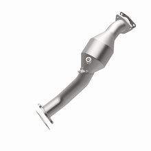 Load image into Gallery viewer, MagnaFlow Direct Fit Catalytic Converter 11-15 Audi Q7 V6 3.0L - 2.5in Pipe Dia 24.5in L