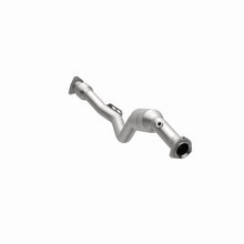 Load image into Gallery viewer, MagnaFlow Direct Fit Catalytic Converter 04/06 VW Phaeton 4.2L Front Passenger Side