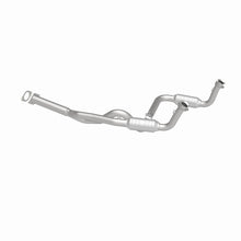 Load image into Gallery viewer, MagnaFlow Direct Fit Catalytic Converter 00 Chevy Express 1500 5.7L