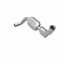 Load image into Gallery viewer, MagnaFlow Direct Fit Catalytic Converter 01 Ford Trucks 5.4L