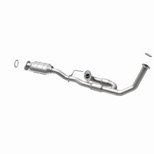 Load image into Gallery viewer, MagnaFlow Direct Fit Catalytic Converter Camry/Avalon 3.0L 94-95 1