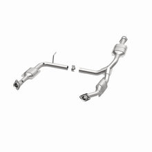 Load image into Gallery viewer, MagnaFlow Direct Fit Catalytic Converter 02-04 Explorer 4L Y