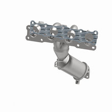 Load image into Gallery viewer, MagnaFlow Direct Fit Catalytic Converter 06-08 Hyundai Sonata 2.4L