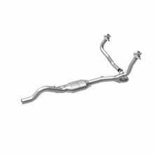 Load image into Gallery viewer, MagnaFlow Direct Fit Catalytic Converter 00-03 Durango 4WD OEM