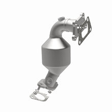 Load image into Gallery viewer, MagnaFlow Direct Fit Catalytic Converter 2010-2011 SRX 3 L Underbody