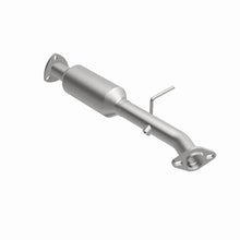 Load image into Gallery viewer, MagnaFlow California Direct Fit Catalytic Converter 1995 Kia Sportage 2.0L
