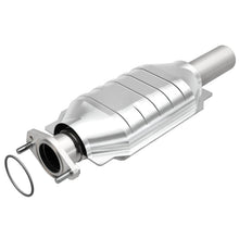 Load image into Gallery viewer, MagnaFlow Direct Fit Catalytic Converter 10-12 Fusion Hybrid 2.5L