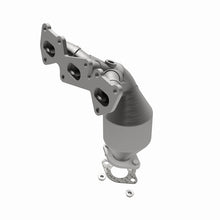 Load image into Gallery viewer, MagnaFlow Direct Fit Catalytic Converter 06-07 Hyundai Sonata 3.3L