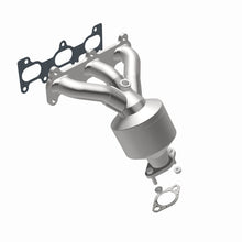 Load image into Gallery viewer, MagnaFlow Direct Fit Catalytic Converter 06-08 Kia Optima 2.7L