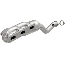 Load image into Gallery viewer, MagnaFlow Direct Fit Catalytic Converter BMW 5 99-00 Front