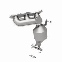 Load image into Gallery viewer, MagnaFlow Direct Fit Catalytic Converter 08-09 Toyota Highlander 3.5L