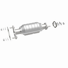 Load image into Gallery viewer, MagnaFlow Direct Fit Catalytic Converter 01-03 Rio 1.5/1.6 Rear