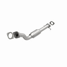 Load image into Gallery viewer, MagnaFlow Direct Fit Catalytic Converter 99-02 Oldsmobile Intrigue