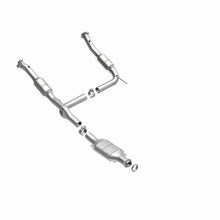 Load image into Gallery viewer, MagnaFlow Direct Fit Catalytic Converter Explorer 02-04 4.6L
