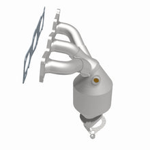 Load image into Gallery viewer, MagnaFlow Direct Fit Catalytic Converter 06-07 Hyundai Sonata 3.3L