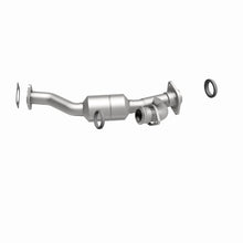 Load image into Gallery viewer, MagnaFlow Direct Fit Catalytic Converter 01-03 Montero 3L Passenger Side Front OEM