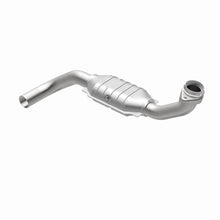 Load image into Gallery viewer, MagnaFlow Direct Fit Catalytic Converter 05 Expedition D/S 5.4 OEM