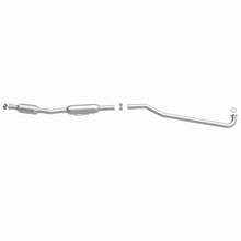 Load image into Gallery viewer, MagnaFlow Direct Fit Catalytic Converter 98-02 Chevrolet Prizm 1.8L / 98-02 Toyota Corolla 1.8L