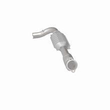 Load image into Gallery viewer, MagnaFlow Direct Fit Catalytic Converter 97-98 E150 E250 Van 4.2L D/