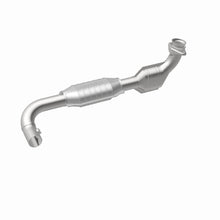 Load image into Gallery viewer, MagnaFlow Direct Fit Catalytic Converter 97-98 Ford Trucks 4.6L