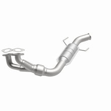Load image into Gallery viewer, MagnaFlow Direct Fit Catalytic Converter 97 Saab 900 2.3L