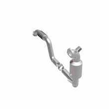 Load image into Gallery viewer, MagnaFlow Direct Fit Catalytic Converter 2014-2017 CLA250 L4 2 OEM Underbody