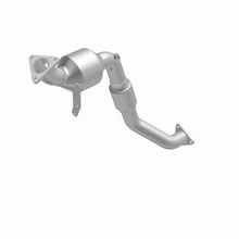 Load image into Gallery viewer, MagnaFlow Direct Fit Catalytic Converter 2007-2010 Q7 V6 3.6 OEM Underbody
