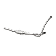 Load image into Gallery viewer, MagnaFlow Direct Fit Catalytic Converter 00-03 Dodge Dakota 3.9 2wd