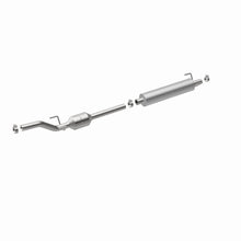 Load image into Gallery viewer, MagnaFlow Direct Fit Catalytic Converter 2002-2006 Sprinter 2500 2.7 L Underbody