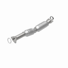 Load image into Gallery viewer, MagnaFlow Direct Fit Catalytic Converter 2004 Acura 3.5RL 3.5L