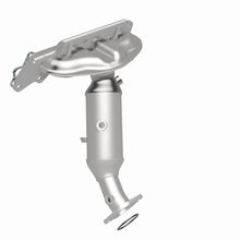 Load image into Gallery viewer, MagnaFlow Direct Fit Catalytic Converter 03-04 Ford Focus 2.3L Manifold (Eng Code Z)