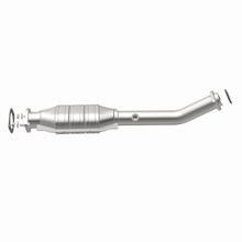 Load image into Gallery viewer, MagnaFlow Direct Fit Catalytic Converter 07 Titan 5.6L D/S rr OEM