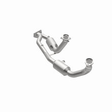 Load image into Gallery viewer, MagnaFlow Direct Fit Catalytic Converter 99-00 Windstar 3.0L V6