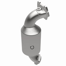 Load image into Gallery viewer, MagnaFlow Direct Fit Federal Catalytic Converter OEM 11-14 Dodge Avenger V6 - 3.6 LFLEX