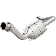 Load image into Gallery viewer, MagnaFlow Direct Fit Catalytic Converter 07-09 Chrysler/Dodge Aspen/Durango 5.7L Driver Side