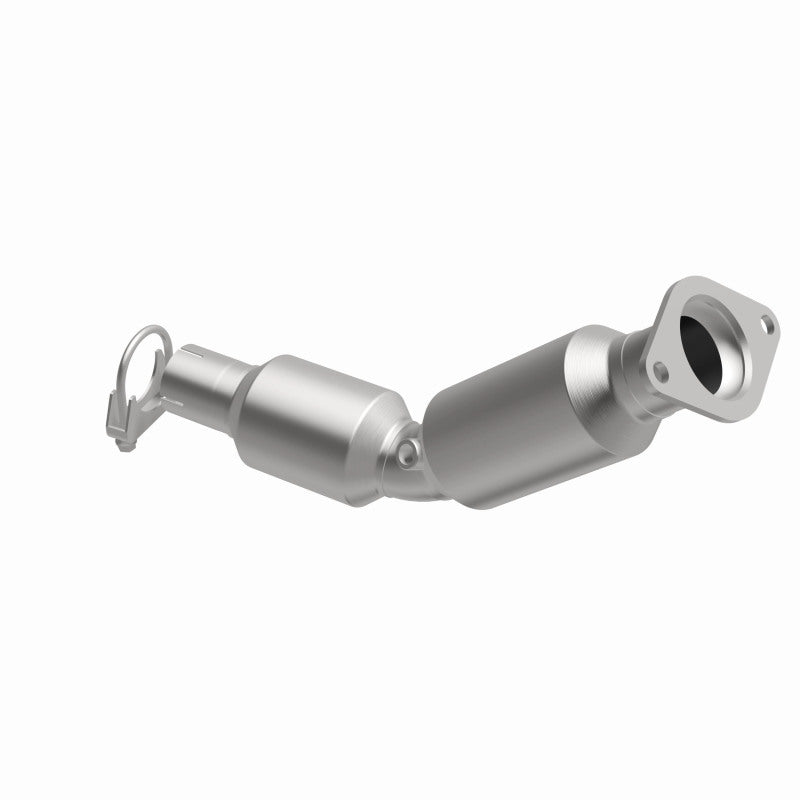 MagnaFlow Direct Fit Catalytic Converter 2010-2015 Prius L4 1.8 OEM Underbody