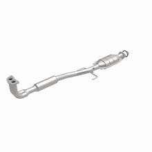 Load image into Gallery viewer, MagnaFlow Direct Fit Catalytic Converter 2004 LANCER 2.4L L Underbody