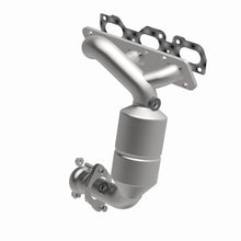 Load image into Gallery viewer, MagnaFlow Direct Fit Catalytic Converter 01-06 Escape 3.0 with oil