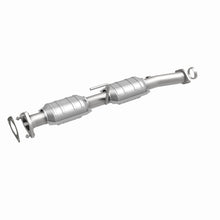 Load image into Gallery viewer, MagnaFlow DF Cat. Conv 98-00 Ford Ranger 4.0L/3.0L Rear / 98-00 Mazda B300 3.0L / B4000 4.0L Rear